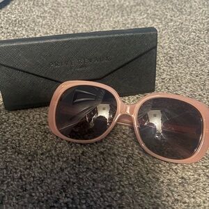 Chic Pink Sunglasses with Case